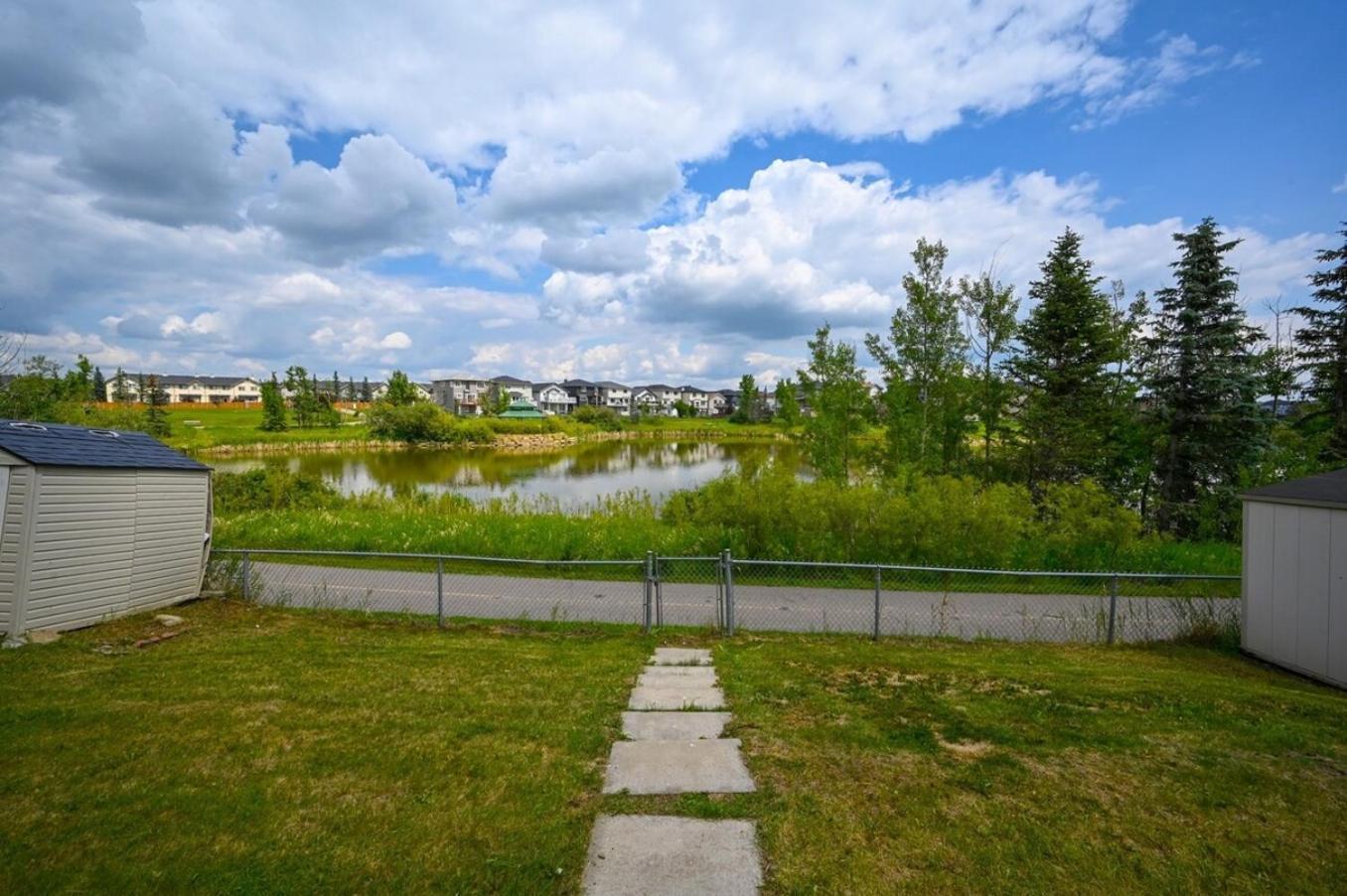 52-3 Bed Suite On Lake Central Ac By Airport Calgary Extérieur photo